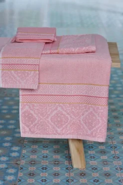 Grande Serviette De Bain Soft Zellige En Coloris Rose 70 X 140 Cm