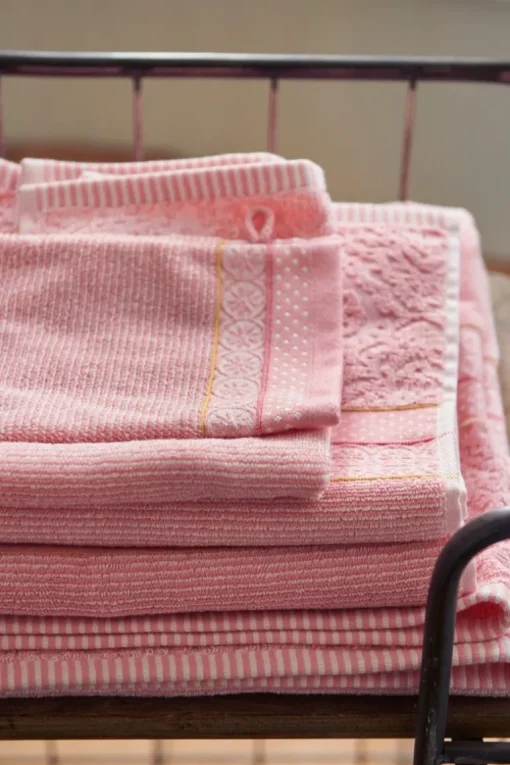 Grande Serviette De Bain Soft Zellige En Coloris Rose 70 X 140 Cm