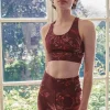 Haut De Sport Isola En Coloris Fonce