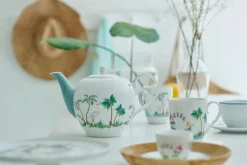 Lot De 2 Tasses Et Soucoupes A Cappuccino A Pois Jolie En Coloris Dore