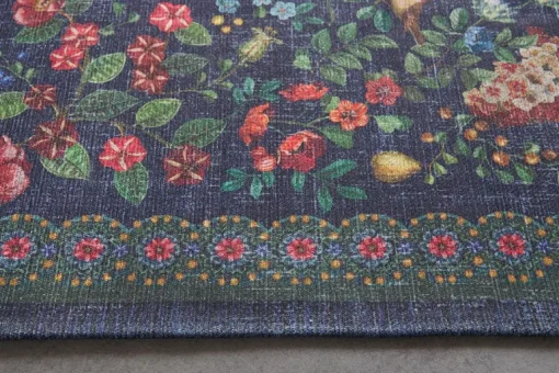 Tapis Fall In Leaf Par Pip Bleu Fonce