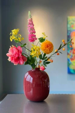 Vase En Metal En Coloris Fonce 32 Cm